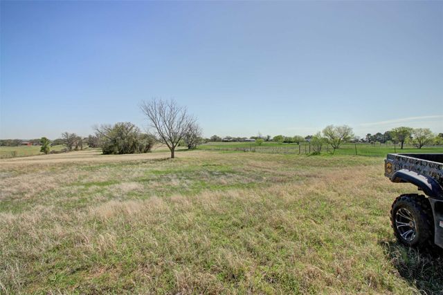 3559 Springfield Road, Springtown, TX 76082