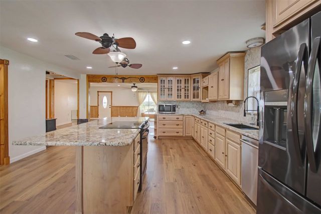 3559 Springfield Road, Springtown, TX 76082