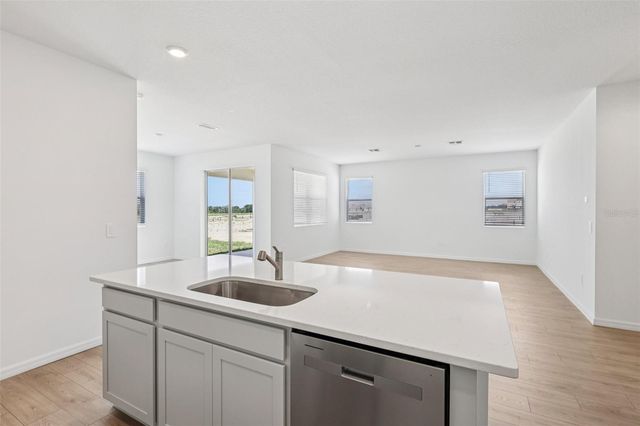 4665 BARBERRY AVENUE, Lakeland, FL 33811