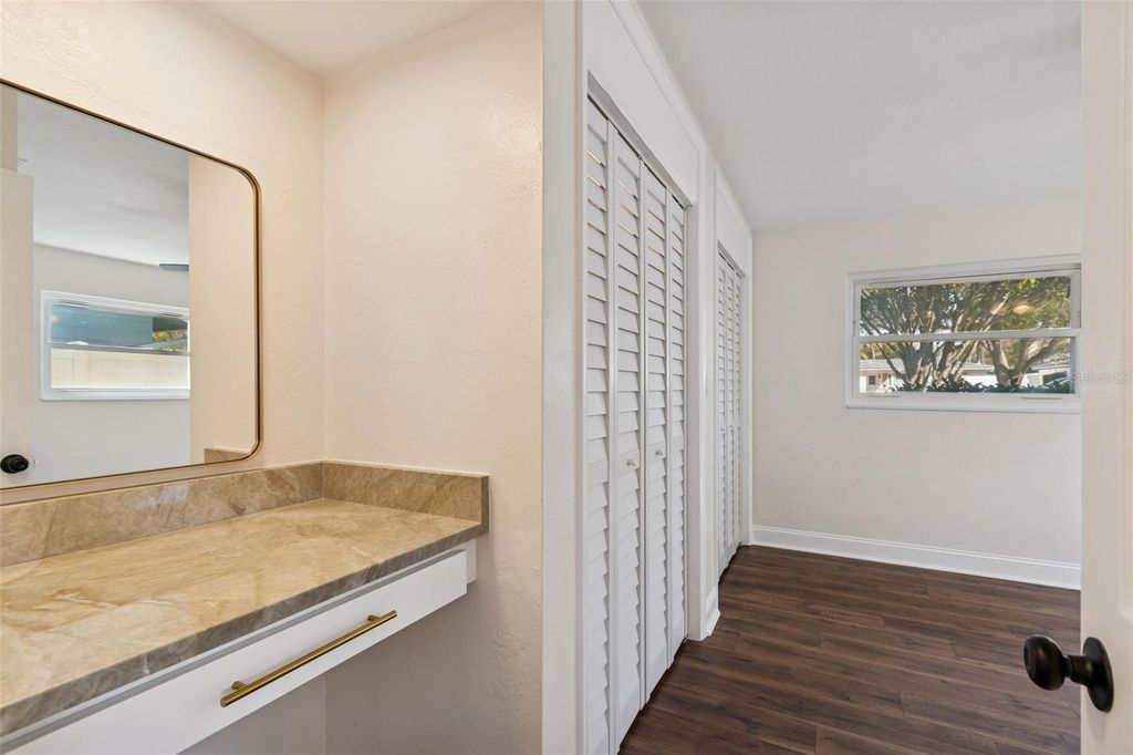 Image 17 of property listing at 5682 46TH AVENUE N, Kenneth City, FL 33709