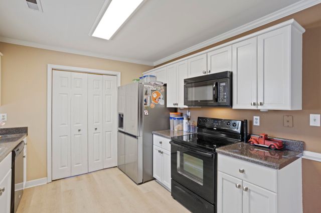 116 Goldenrod Lane, Moore, SC 29369