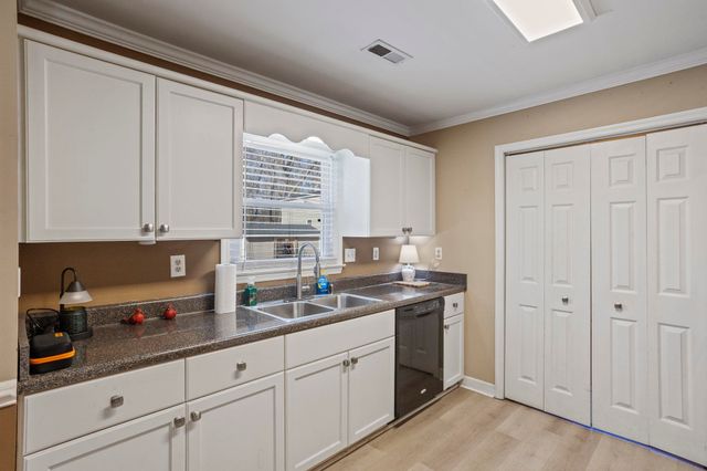 116 Goldenrod Lane, Moore, SC 29369