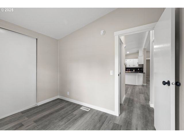 17520 Se 82ND Dr, Clackamas, OR 97015