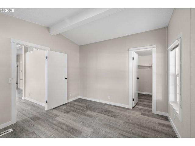 17520 Se 82ND Dr, Clackamas, OR 97015