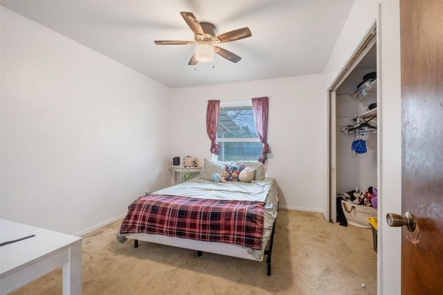 504 Marburger ST, Smithville, TX 78957