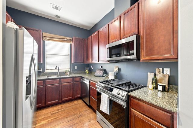 3808 Center Plaza Drive, Houston, TX 77007