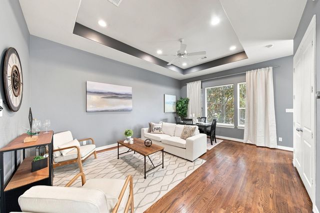 3808 Center Plaza Drive, Houston, TX 77007