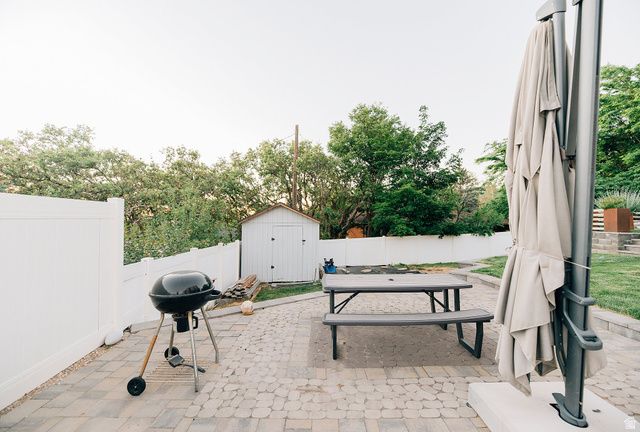 441 E CHELSEA DR, Bountiful, UT 84010