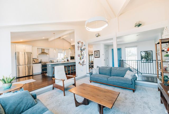 441 E CHELSEA DR, Bountiful, UT 84010