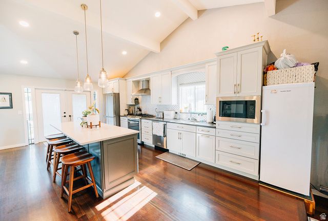 441 E CHELSEA DR, Bountiful, UT 84010