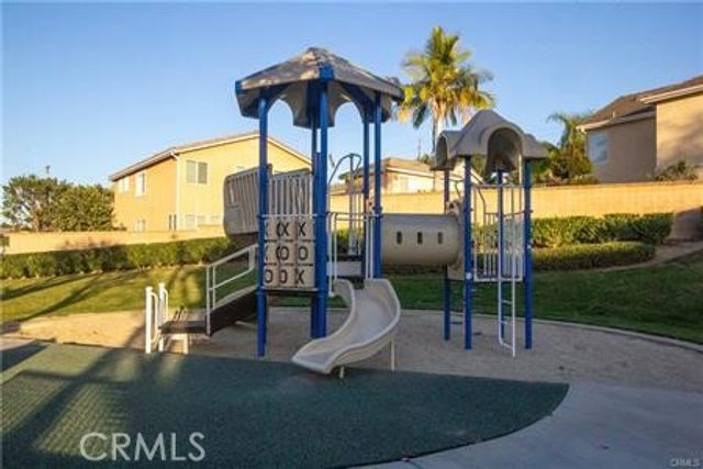 16401 Visions Drive, La Mirada, CA 90638