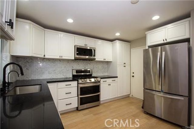 16401 Visions Drive, La Mirada, CA 90638