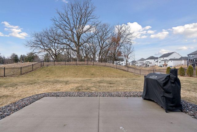 12933 Burr Oak Lane N, Champlin, MN 55316