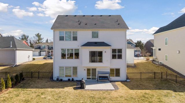 12933 Burr Oak Lane N, Champlin, MN 55316