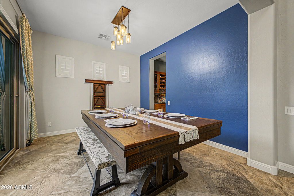 3726 E CAT BALUE Drive, Phoenix, AZ 85050 — photo 4