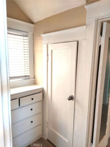 1328 E 2nd 1, Long Beach, CA 90802