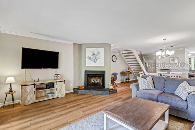 1 Gloucester Rd Apt 103, Hilton Head Island, SC 29928