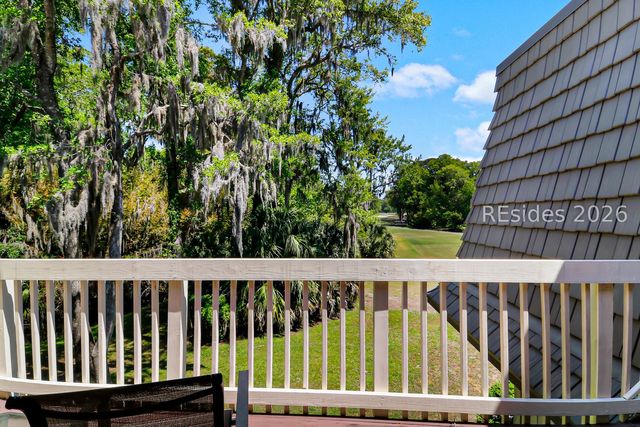 1 Gloucester Rd Apt 103, Hilton Head Island, SC 29928