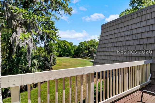 1 Gloucester Rd Apt 103, Hilton Head Island, SC 29928