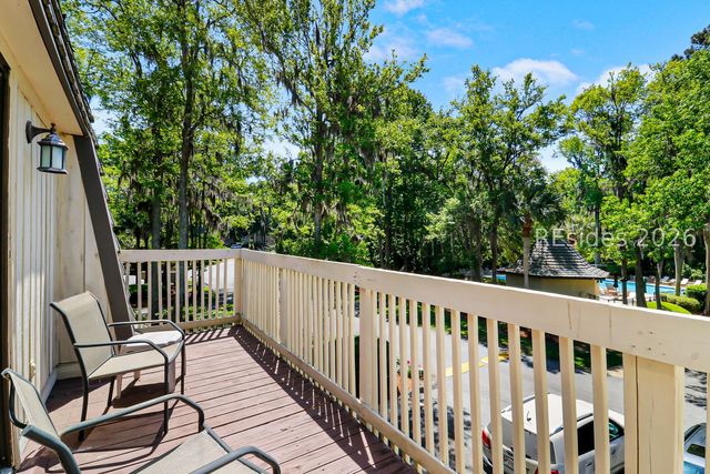 1 Gloucester Rd Apt 103, Hilton Head Island, SC 29928