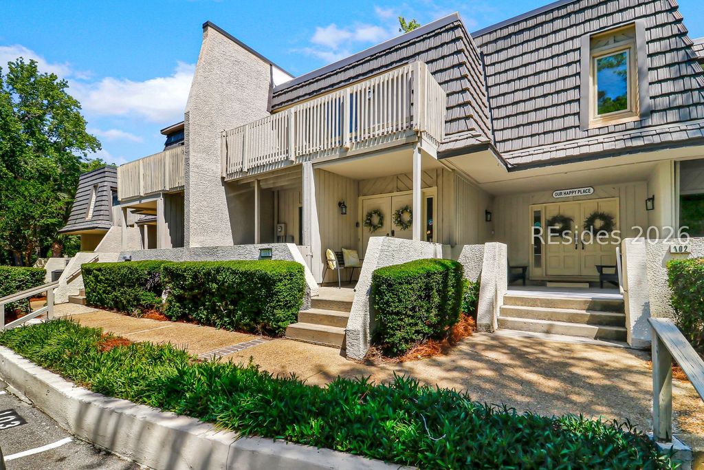1 Gloucester Rd Apt 103, Hilton Head Island, SC 29928