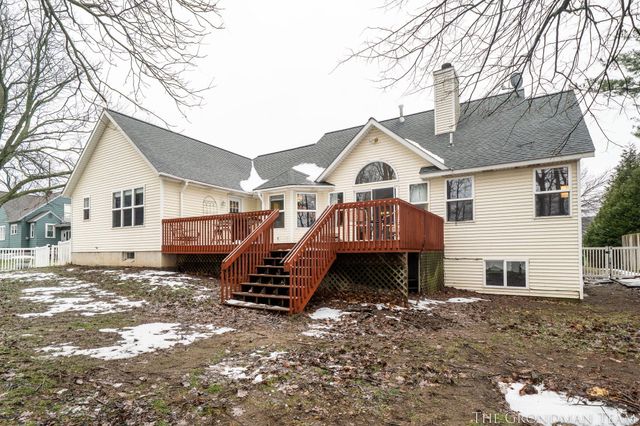 975 Songbird Lane, Holland, MI 49423