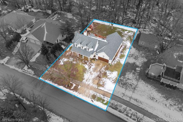 975 Songbird Lane, Holland, MI 49423