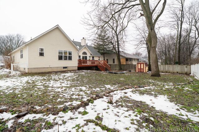 975 Songbird Lane, Holland, MI 49423