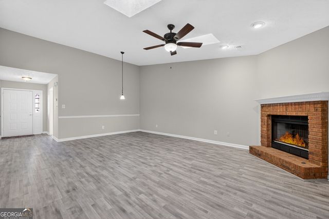 130 Wilbanks Drive, Fayetteville, GA 30215