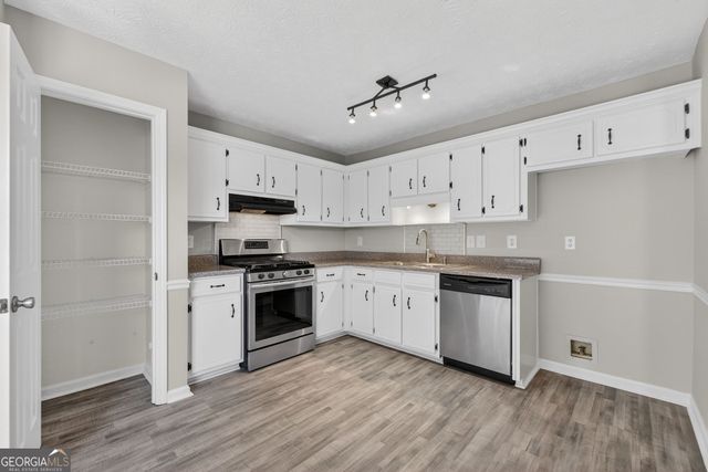 130 Wilbanks Drive, Fayetteville, GA 30215