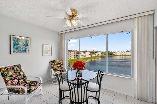 14096 Huntington Pointe Drive 404, Delray Beach, FL 33484