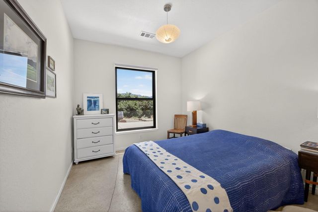 1873 Sundial Drive, Medford, OR 97501