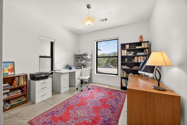 1873 Sundial Drive, Medford, OR 97501