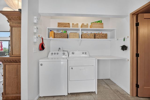 1873 Sundial Drive, Medford, OR 97501