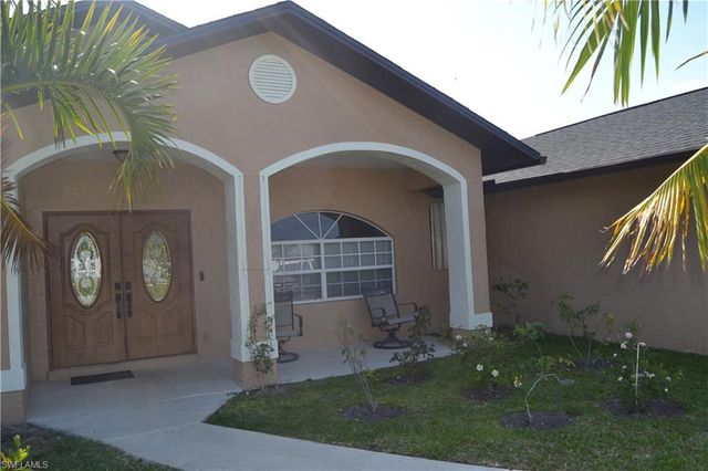 622 SE 10th AVE, Cape Coral, FL 33990