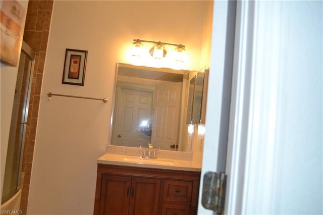 622 SE 10th AVE, Cape Coral, FL 33990