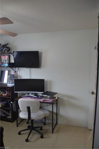 622 SE 10th AVE, Cape Coral, FL 33990