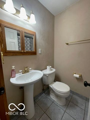 6653 Homestead Drive, Indianapolis, IN 46227