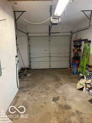 6653 Homestead Drive, Indianapolis, IN 46227