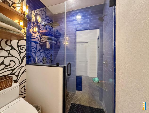 214 Marathon Street, Houston, TX 77018