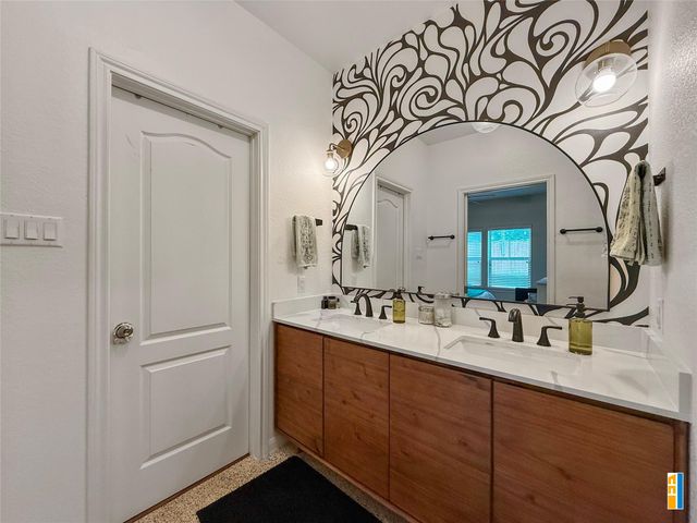 214 Marathon Street, Houston, TX 77018