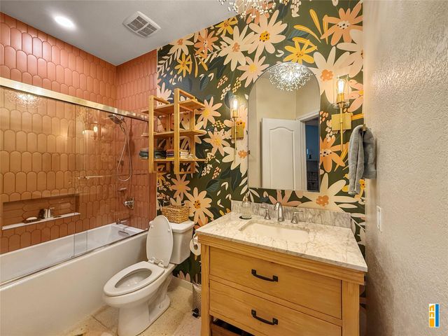 214 Marathon Street, Houston, TX 77018