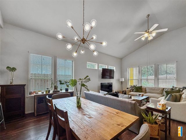 214 Marathon Street, Houston, TX 77018