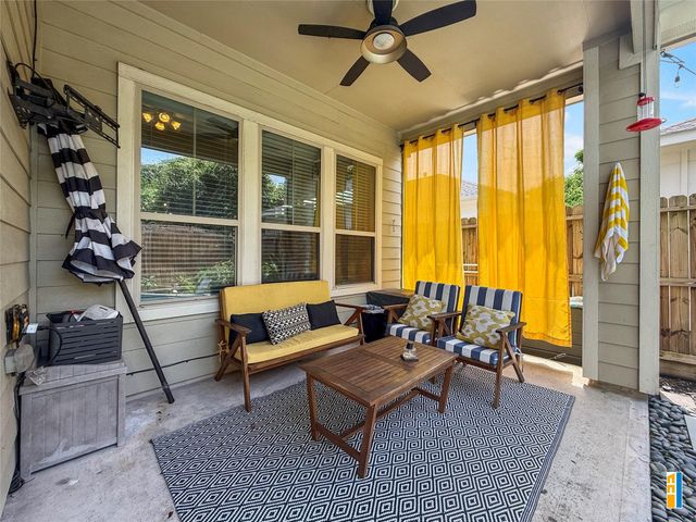 214 Marathon Street, Houston, TX 77018
