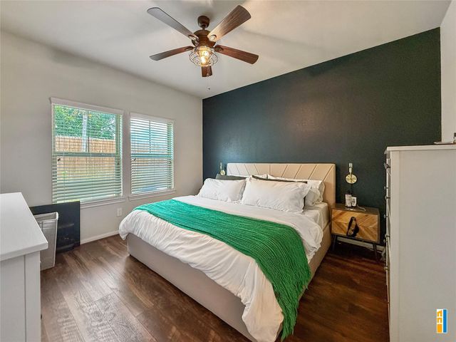 214 Marathon Street, Houston, TX 77018