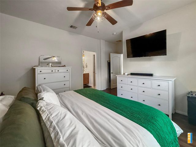 214 Marathon Street, Houston, TX 77018