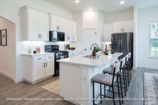1202 West Pebblebrooke Drive, Ozark, MO 65721