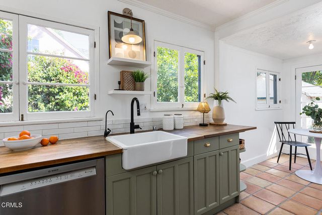 494 Alberta Street, Altadena, CA 91001