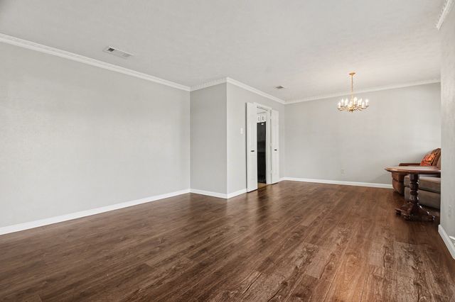 602 Wentworth Drive, Richardson, TX 75081