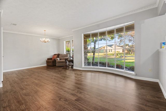 602 Wentworth Drive, Richardson, TX 75081